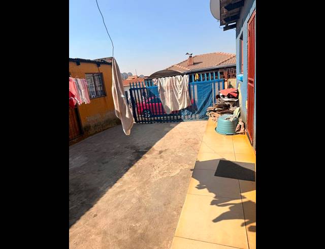 13 BEDROOM HOUSE FOR SALE IN PHOMOLONG
